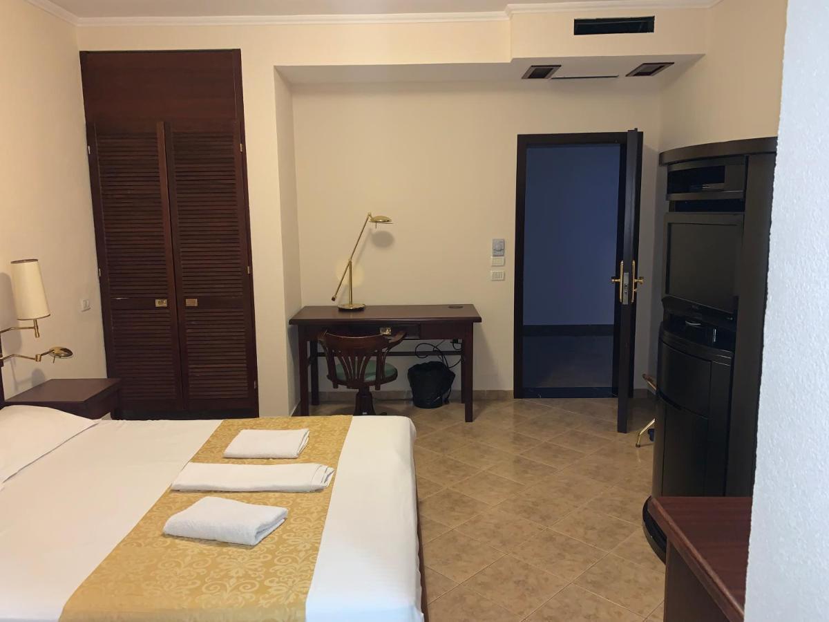 Hotel Arandi Ag Mjull-Bathore Luaran gambar